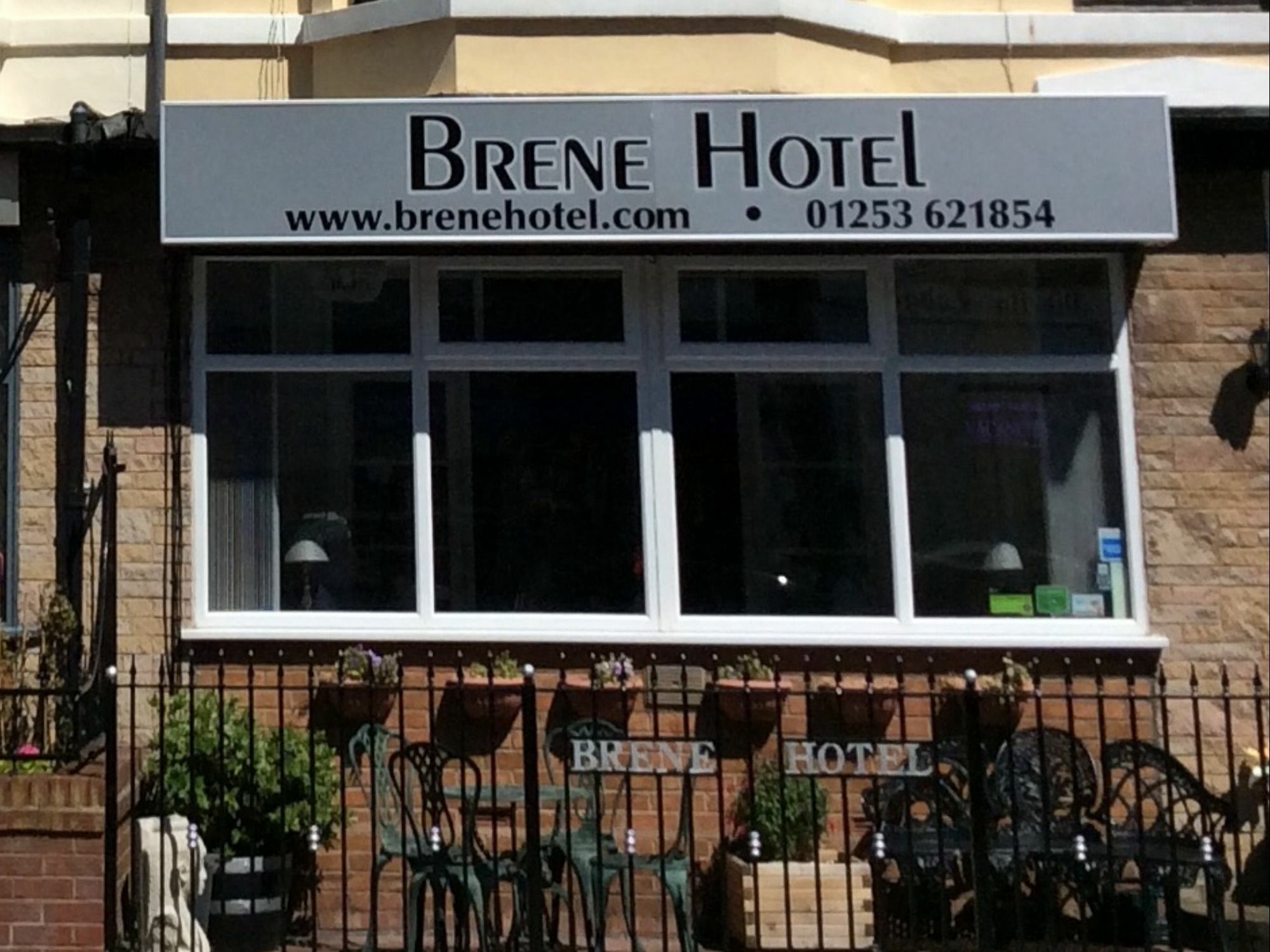 Brene Hotel Μπλάκπουλ Εξωτερικό φωτογραφία